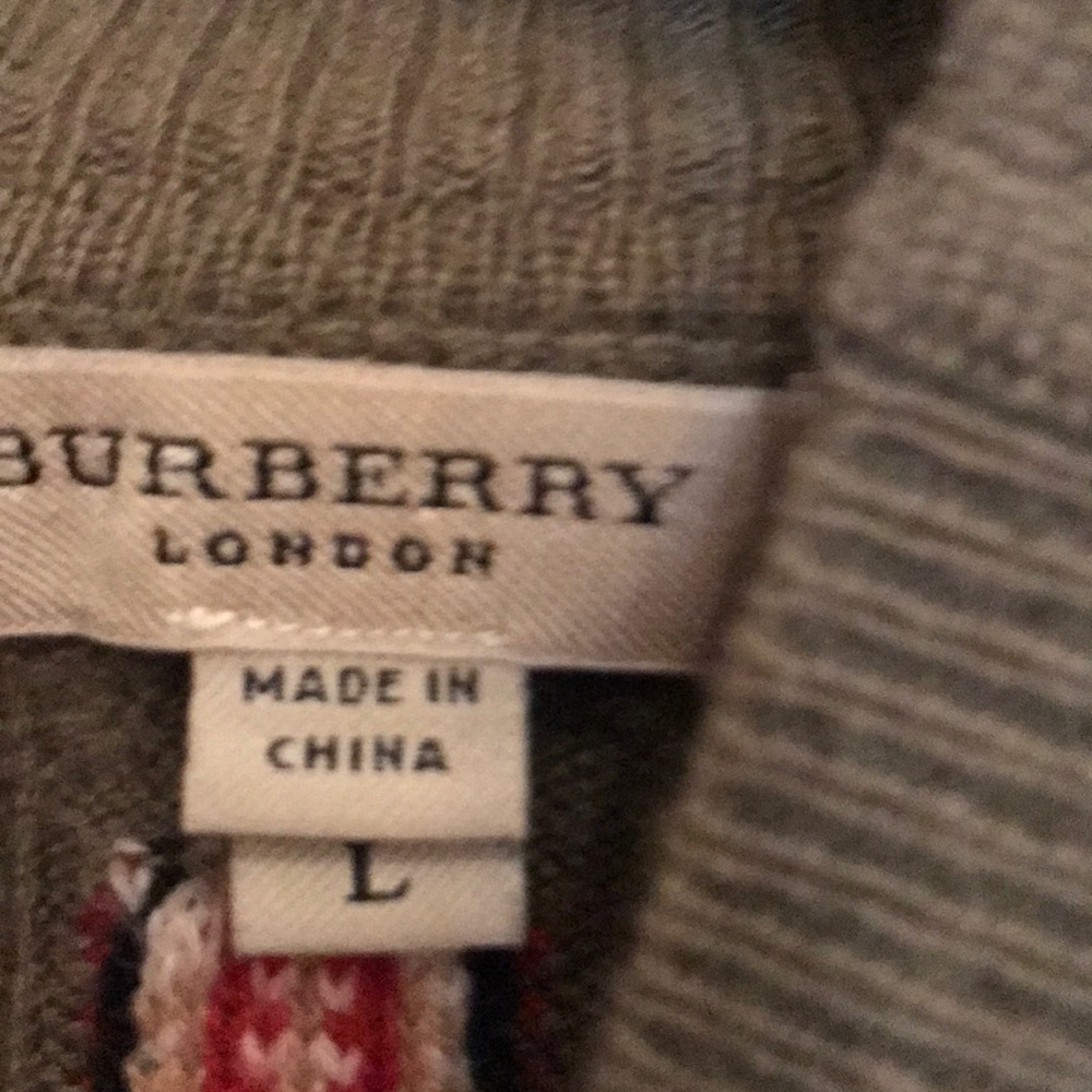 Burberry sweater